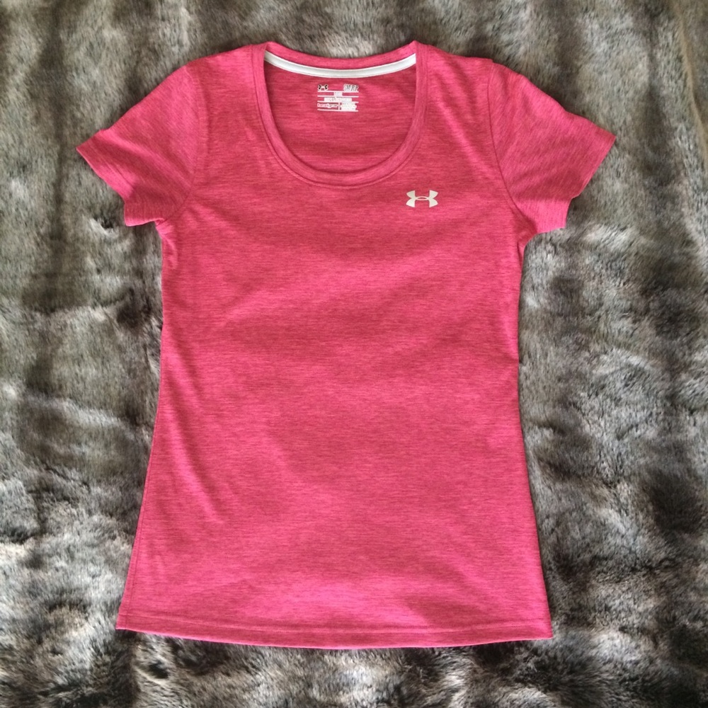 Under Armour tee